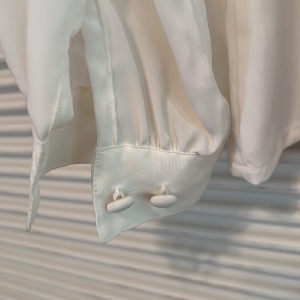 Lace Inset Ivory Blouse - Picture 7 of 9